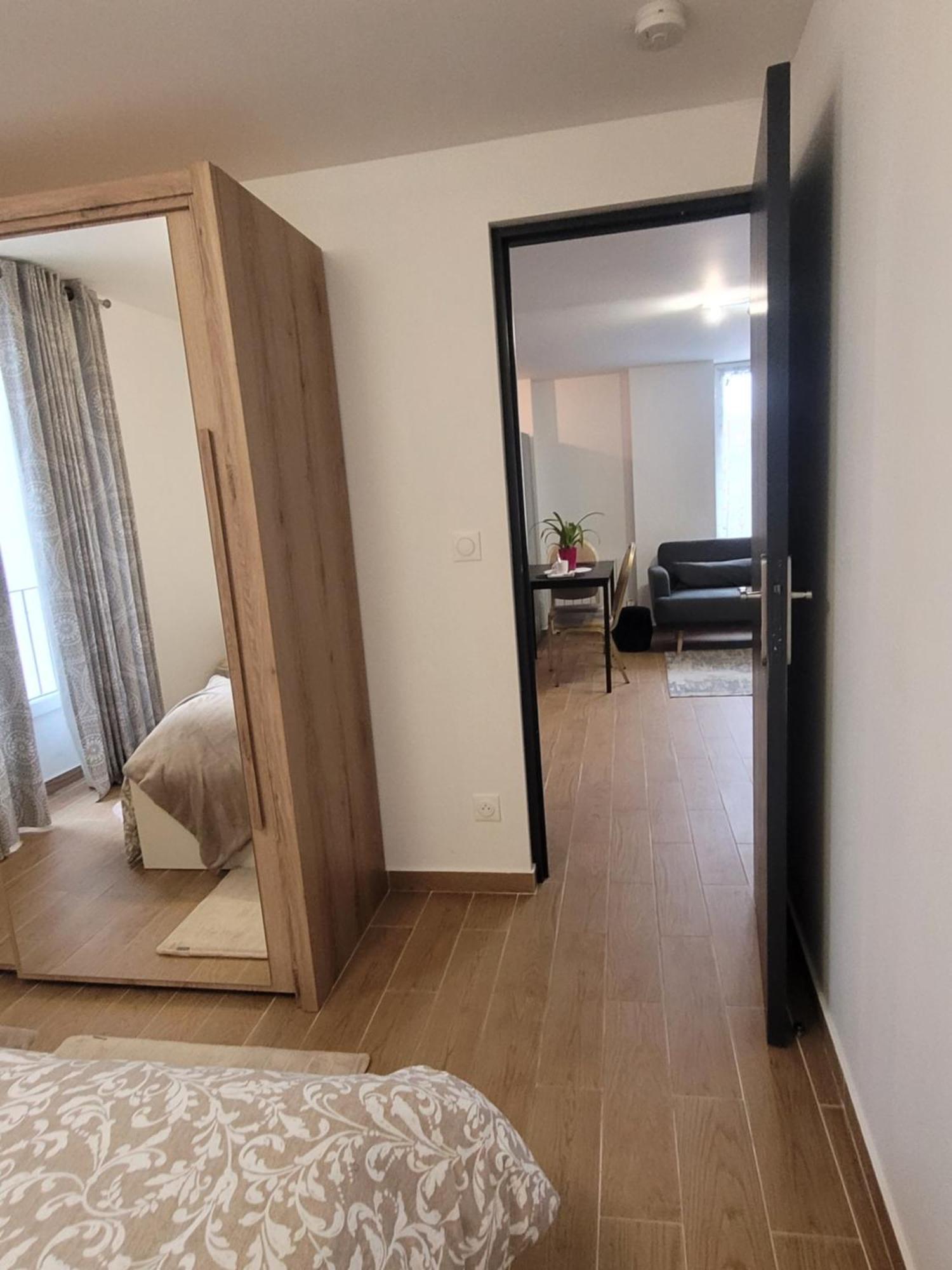 Appartement Prive A 15Mn De Paris Et Proche Enghien Les Bains Groslay Dış mekan fotoğraf