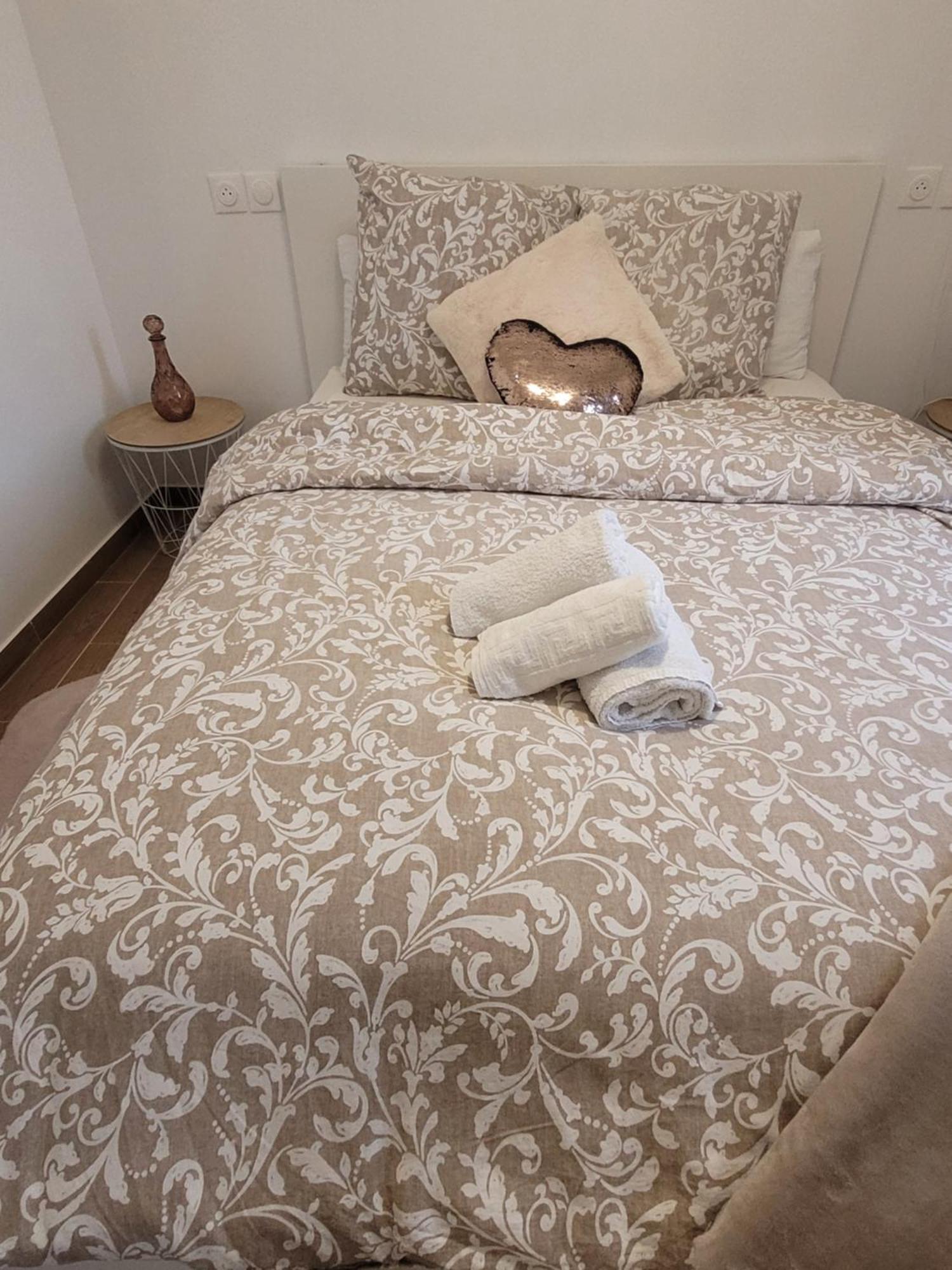 Appartement Prive A 15Mn De Paris Et Proche Enghien Les Bains Groslay Dış mekan fotoğraf